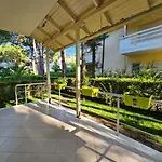Lalzi Bay, Lura 1 Ground Floor Apartament