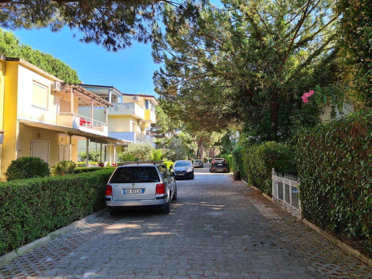Lalzi Bay, Lura 1 Ground Floor Apartament Dom wakacyjny *