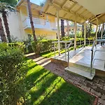Lalzi Bay, Lura 1 Ground Floor Apartament