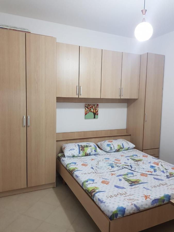 Hébergement de vacances Lalzi Bay, Lura 1 Ground Floor Apartament *